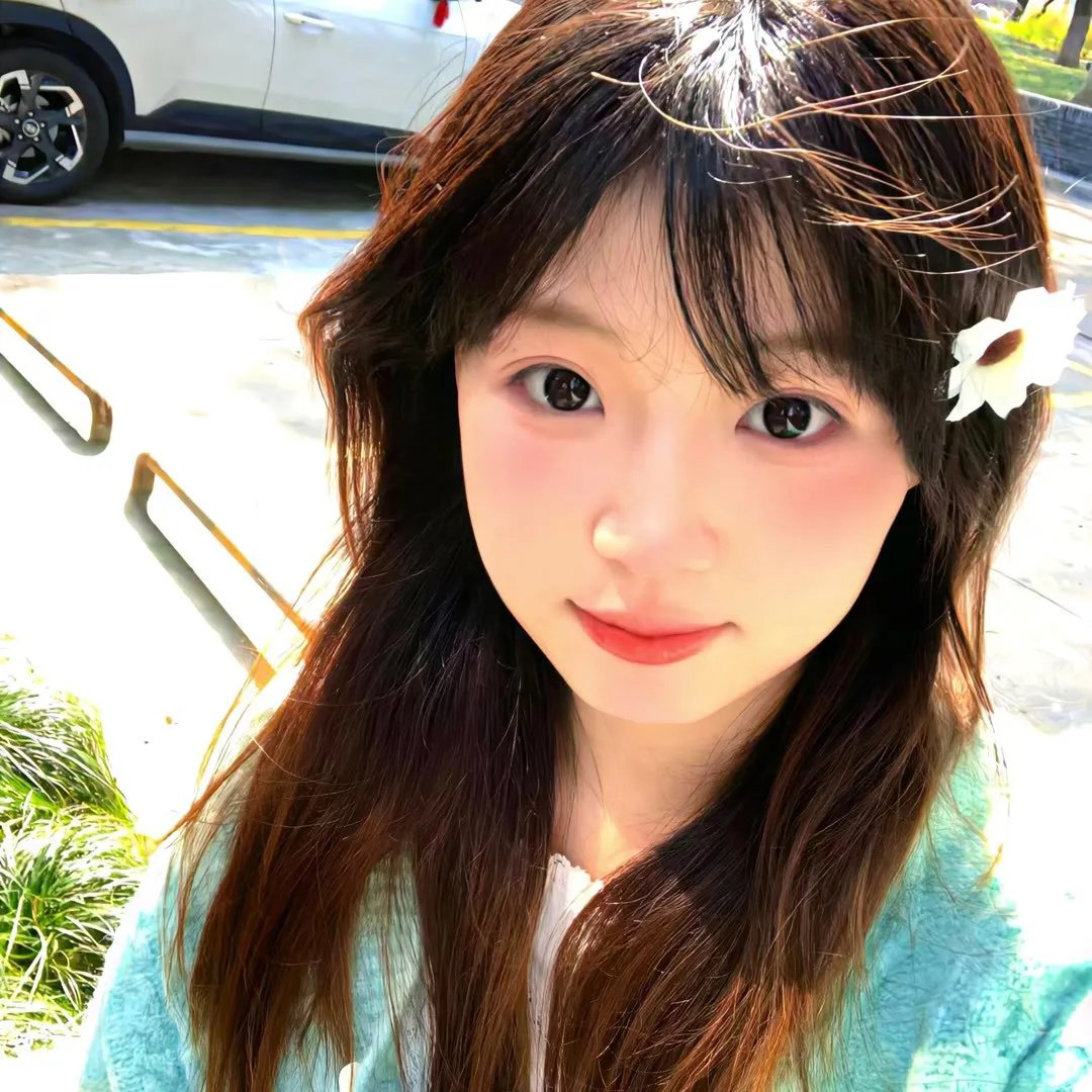 爱情的诞生 封面